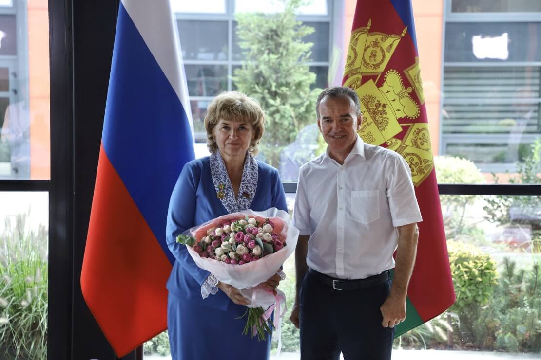 Губернатор Кубани вручил награды управляющему директору «Кубань-Вино» и «Южная» 